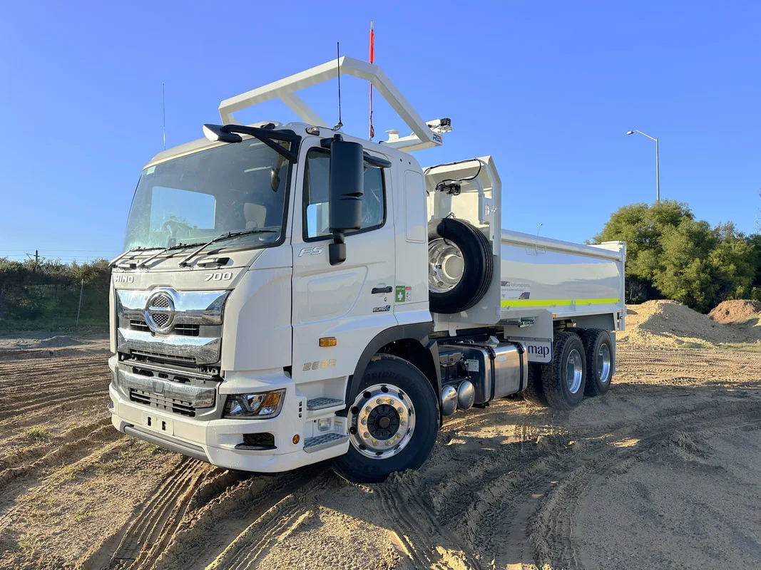 Service truck - heavy duty mining equipment